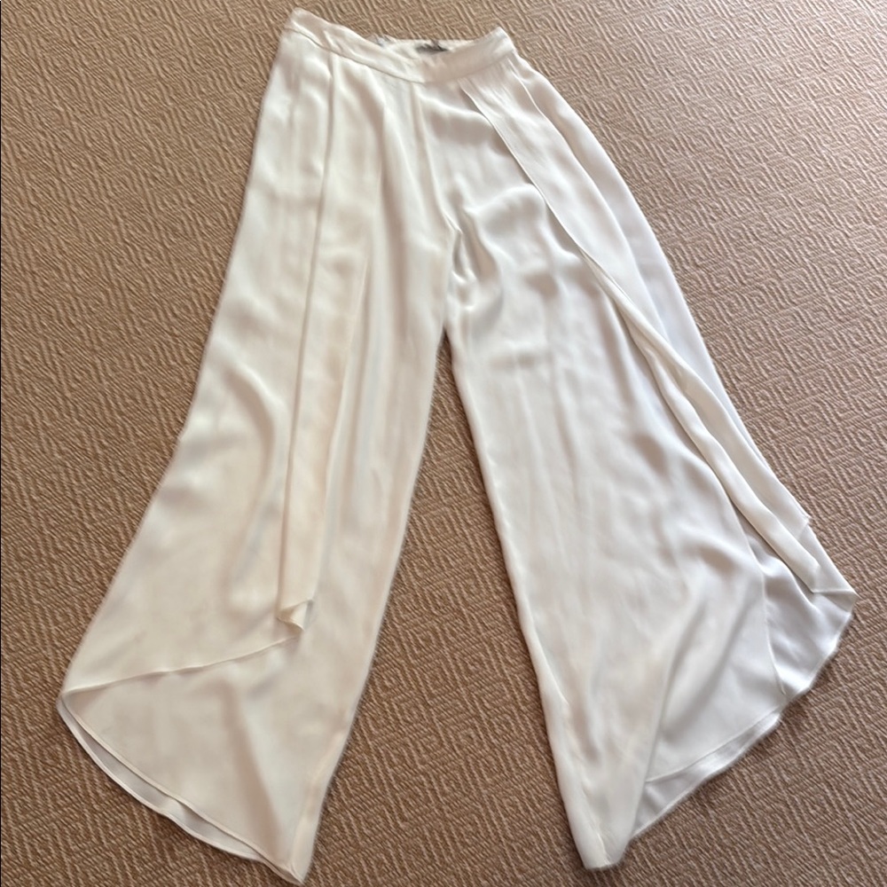 Chic Cream Wide-Leg Pants
